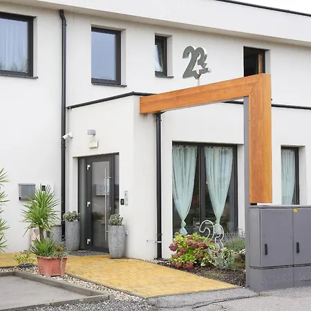 23-hotel * Schwadorf bei Wien